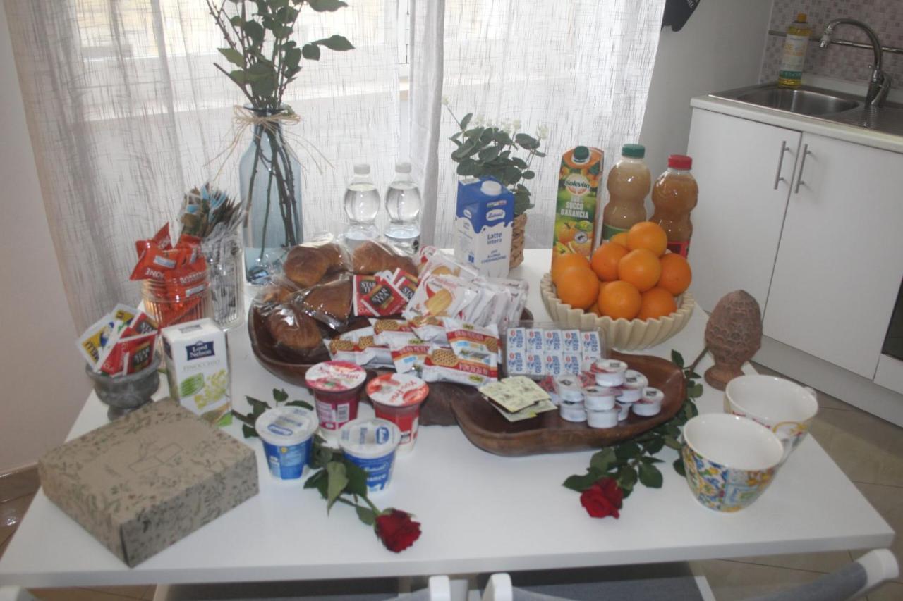 Rosabella Casa Vacanze Bari Buitenkant foto